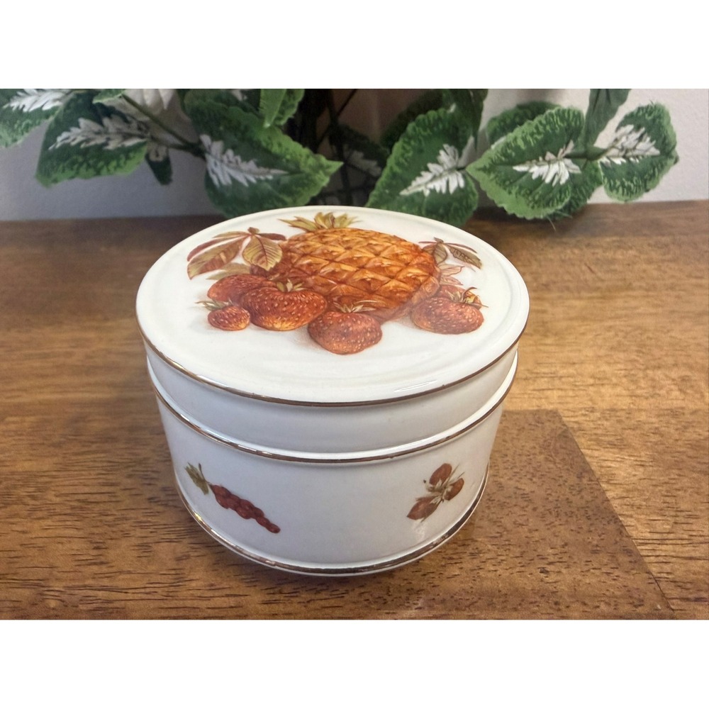 Vintage Sadler England Pineapple & Strawberry Trinket Box